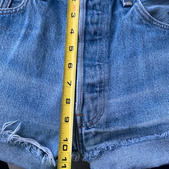 Levi’s 501 denim shorts - Picture 6 of 10